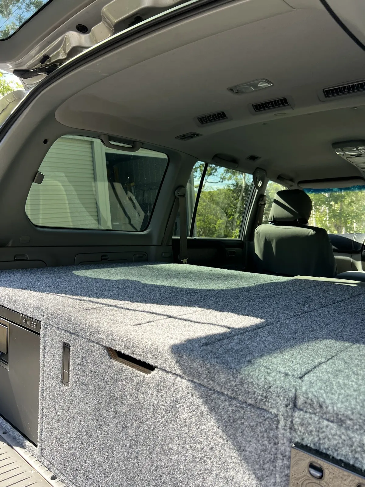 Jai G.'s Toyota Land Cruiser 100 Series fit-out - photo 7