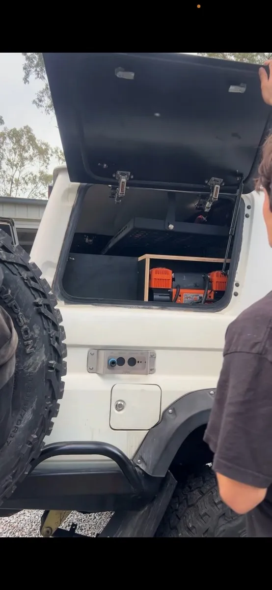 Jacob H.'s Toyota Land Cruiser 76 Series fit-out - photo 6