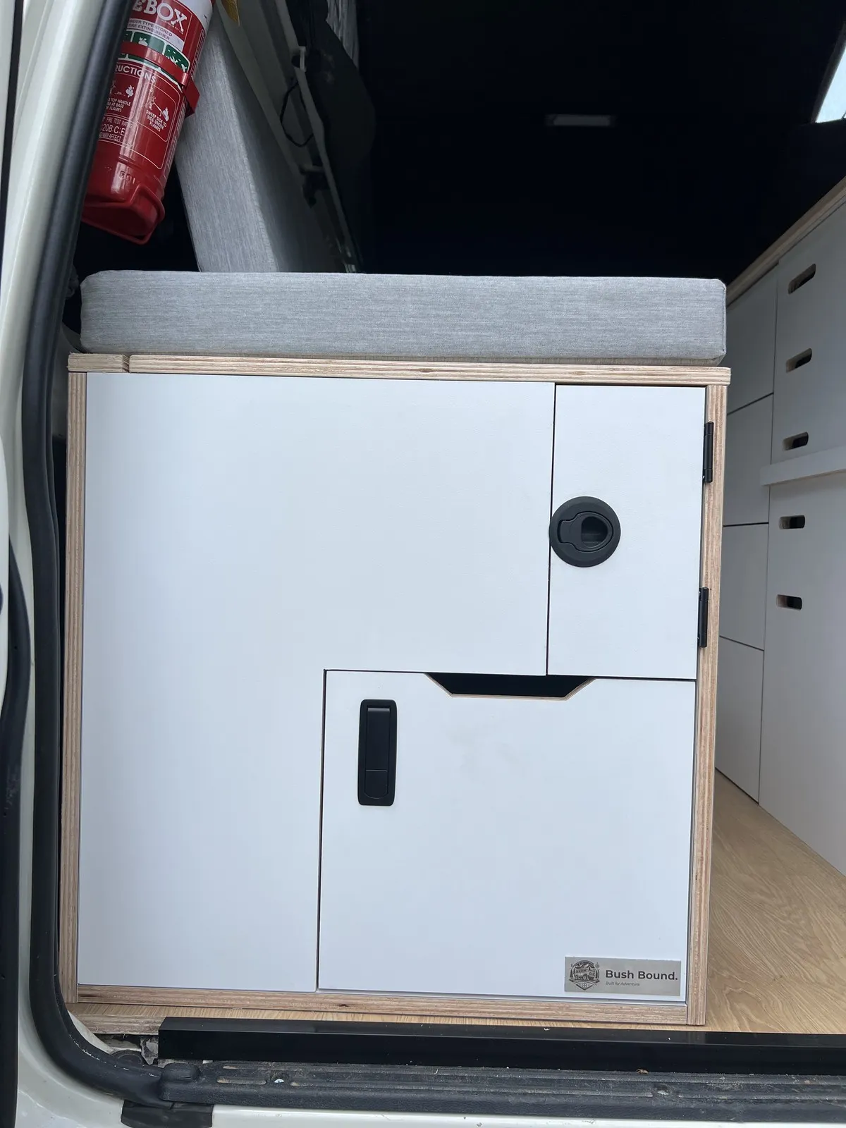 Norman H.'s Toyota Land Cruiser Troop Carrier (Troopy) fit-out - photo 7