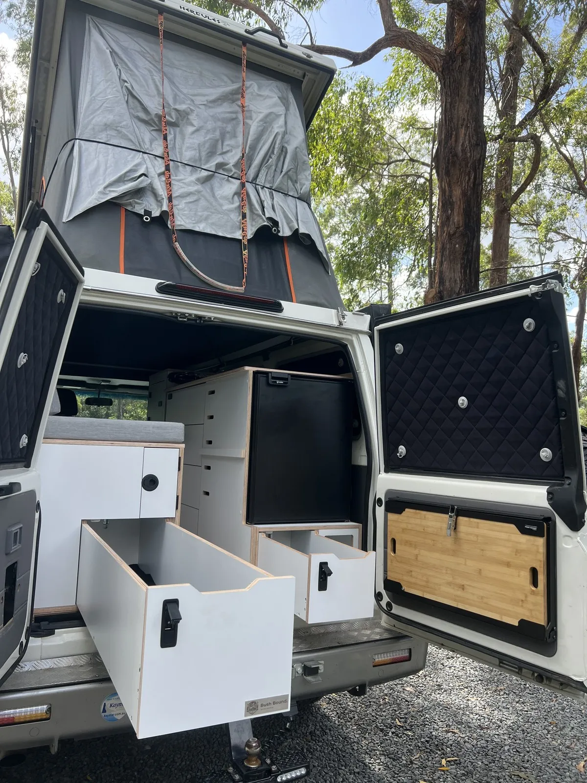 Norman H.'s Toyota Land Cruiser Troop Carrier (Troopy) fit-out