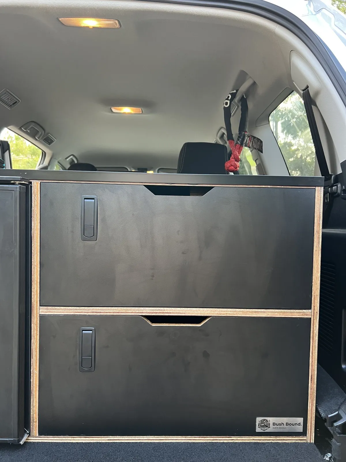 Jack R.'s Toyota Prado 150 Series fit-out
